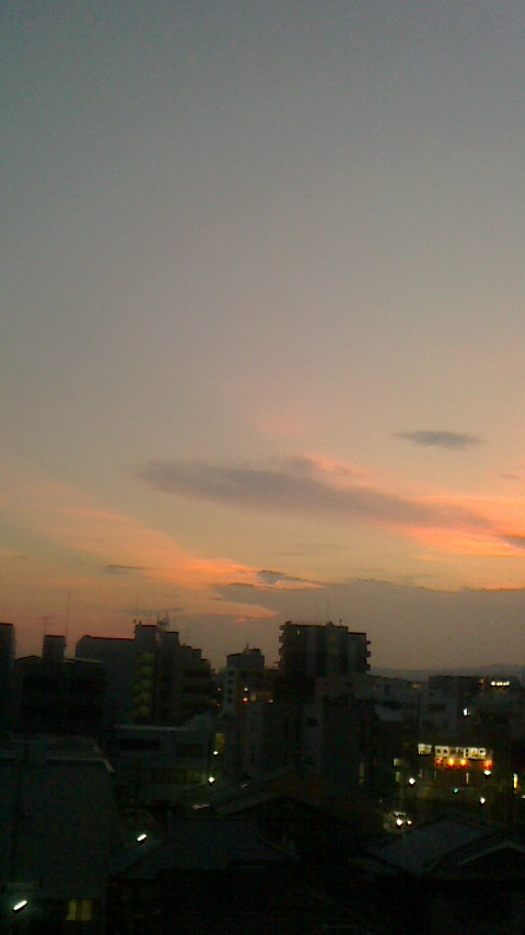 No.10425-1 地震雲