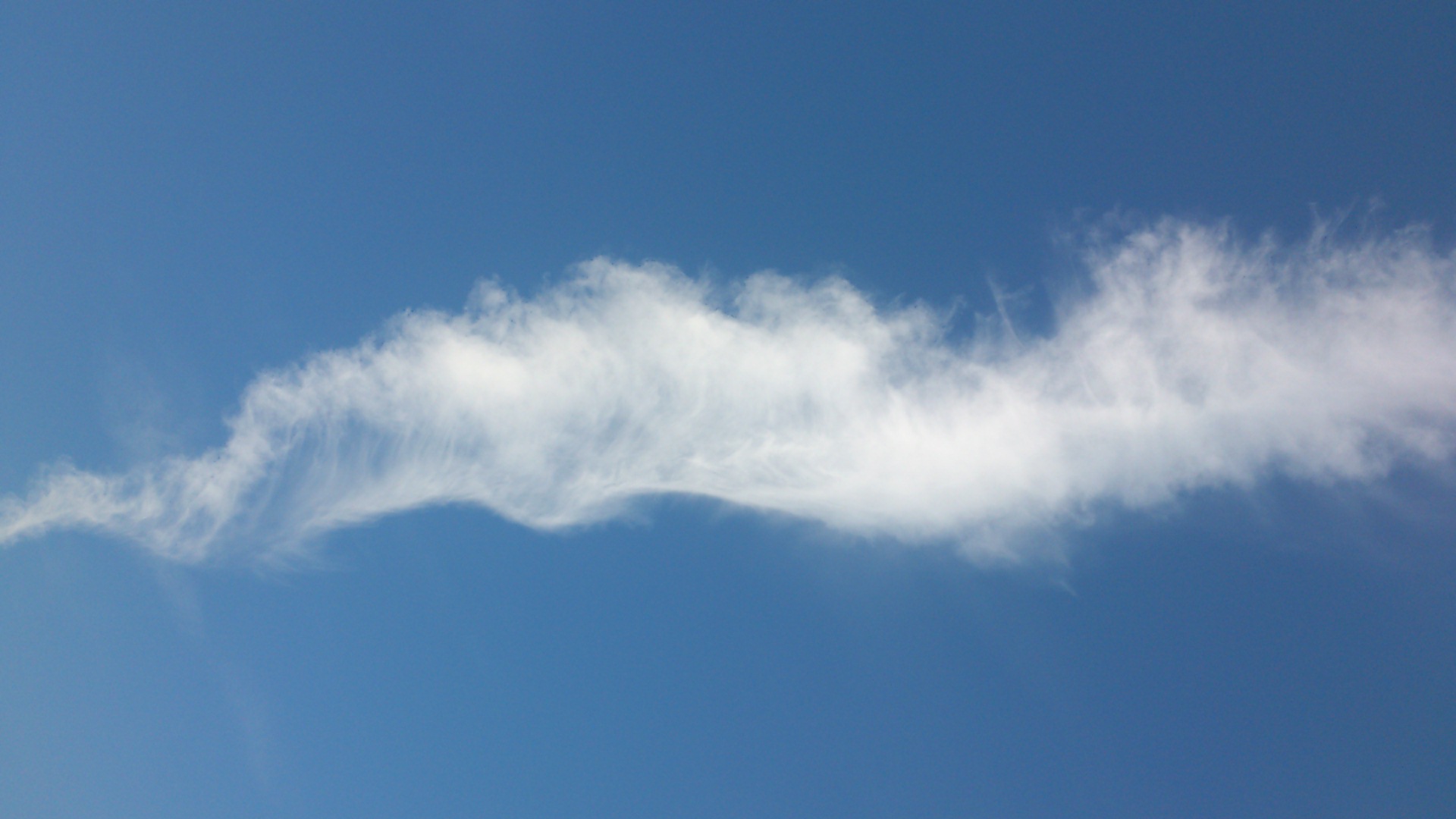 No.10622-1 地震雲