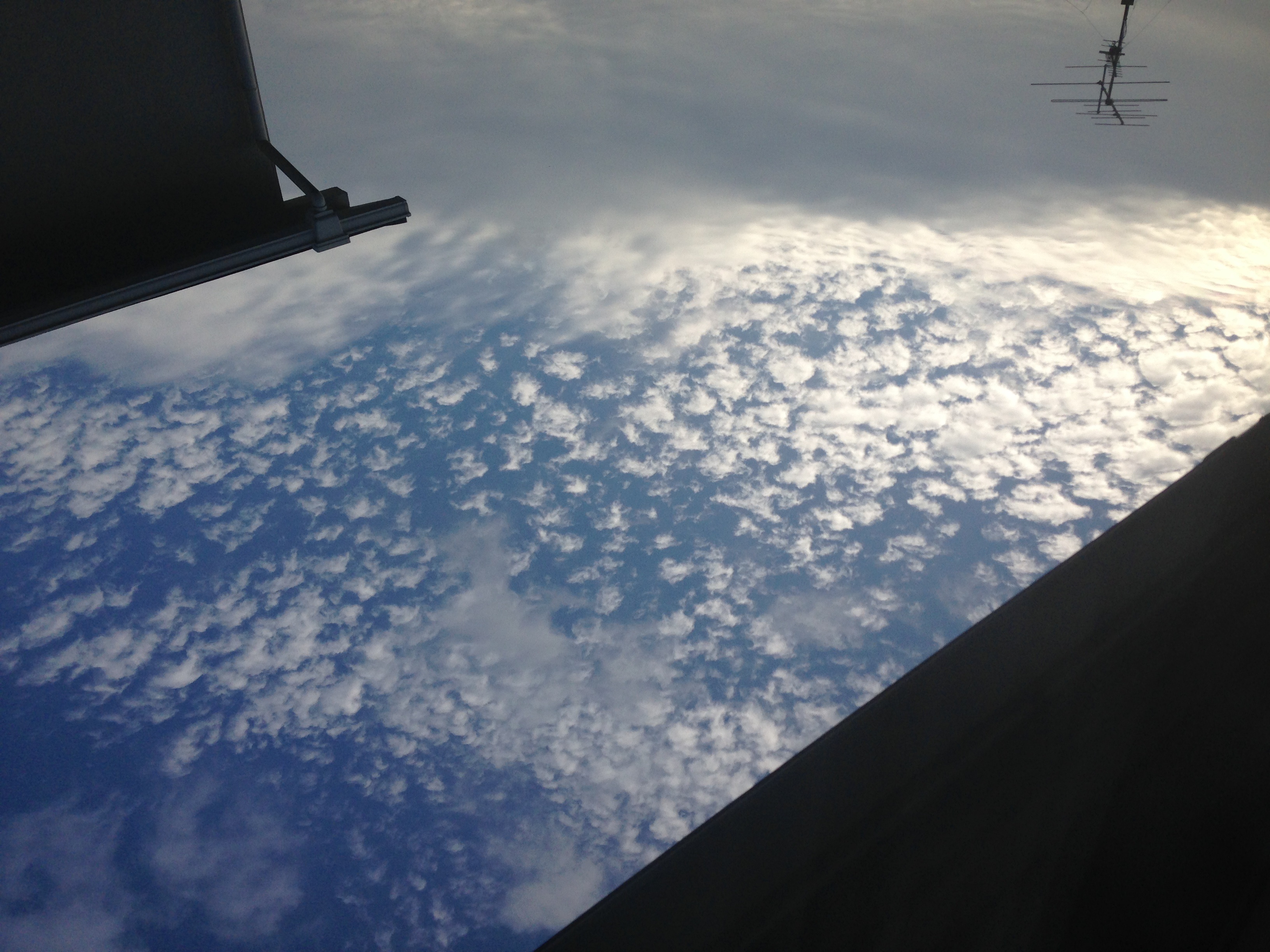 No.10649-1 地震雲