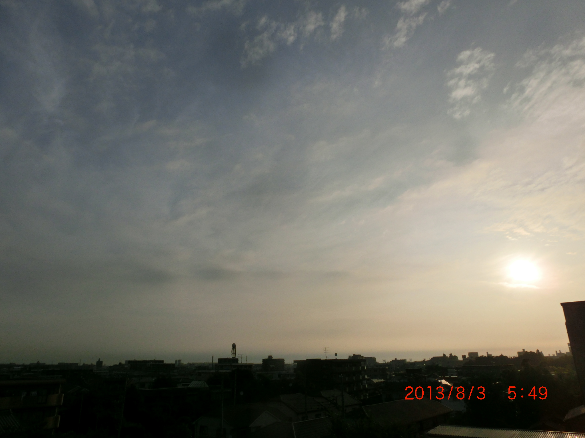 No.10815-1 地震雲