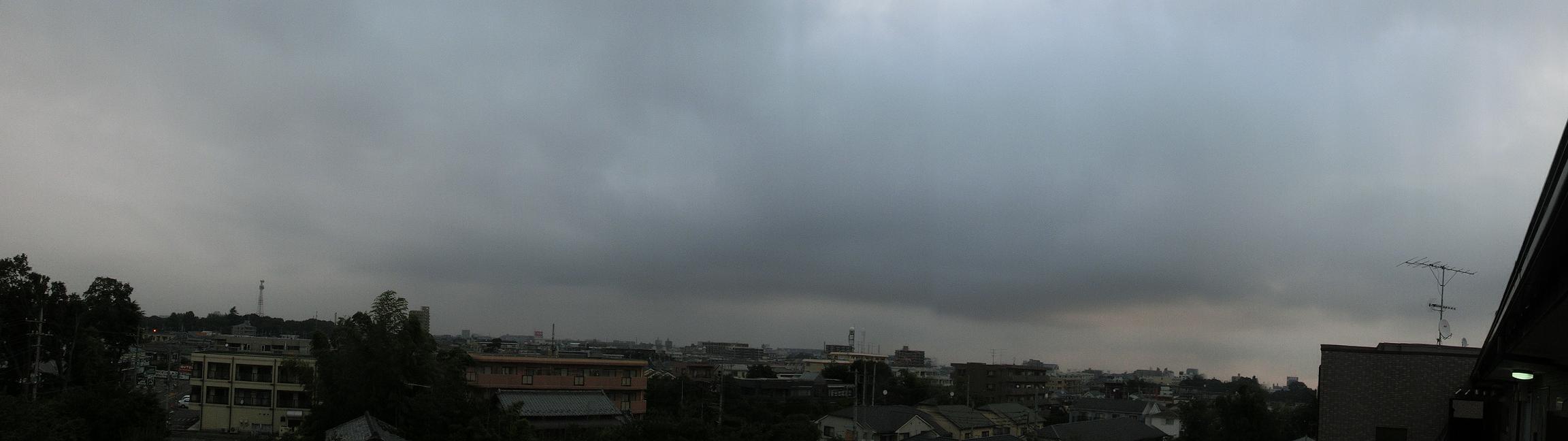 No.10858-1 地震雲