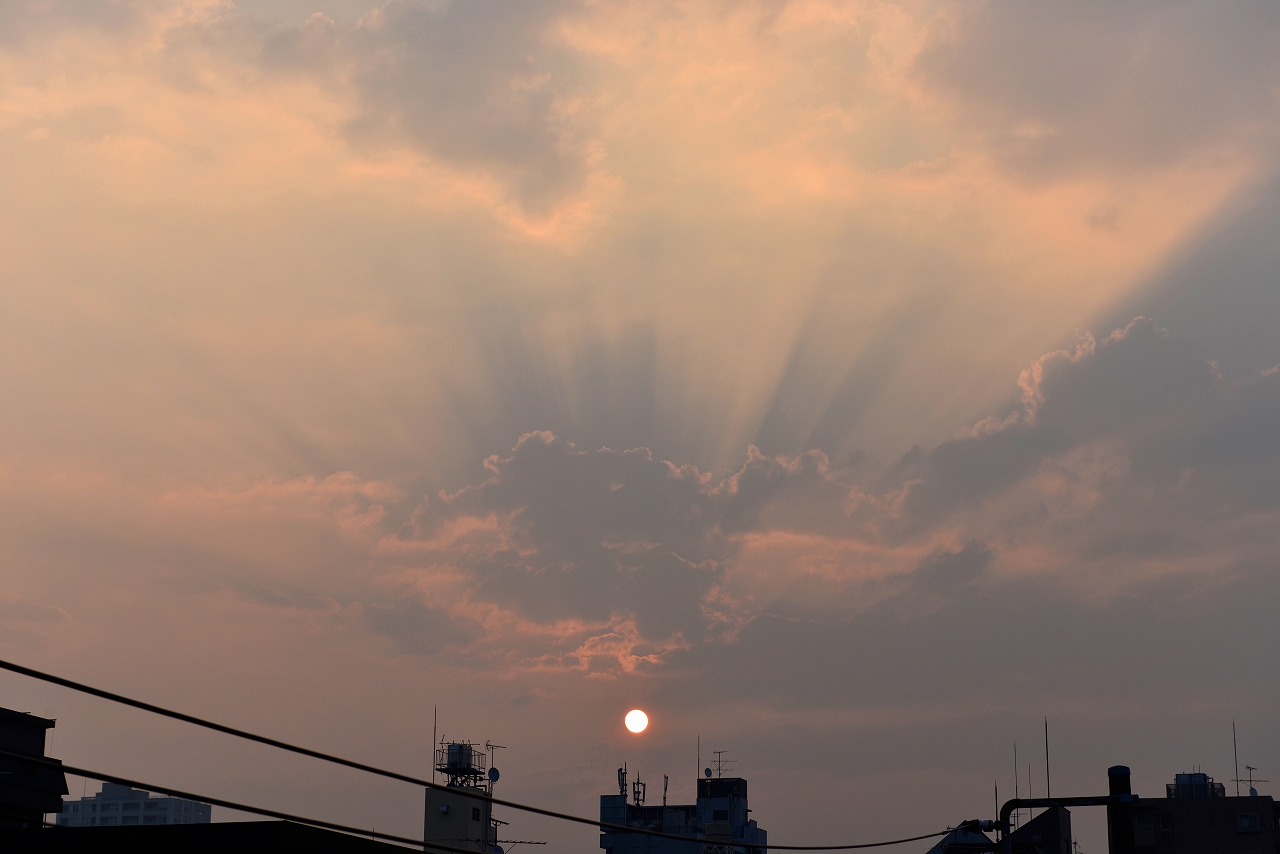 No.11013-1 地震雲