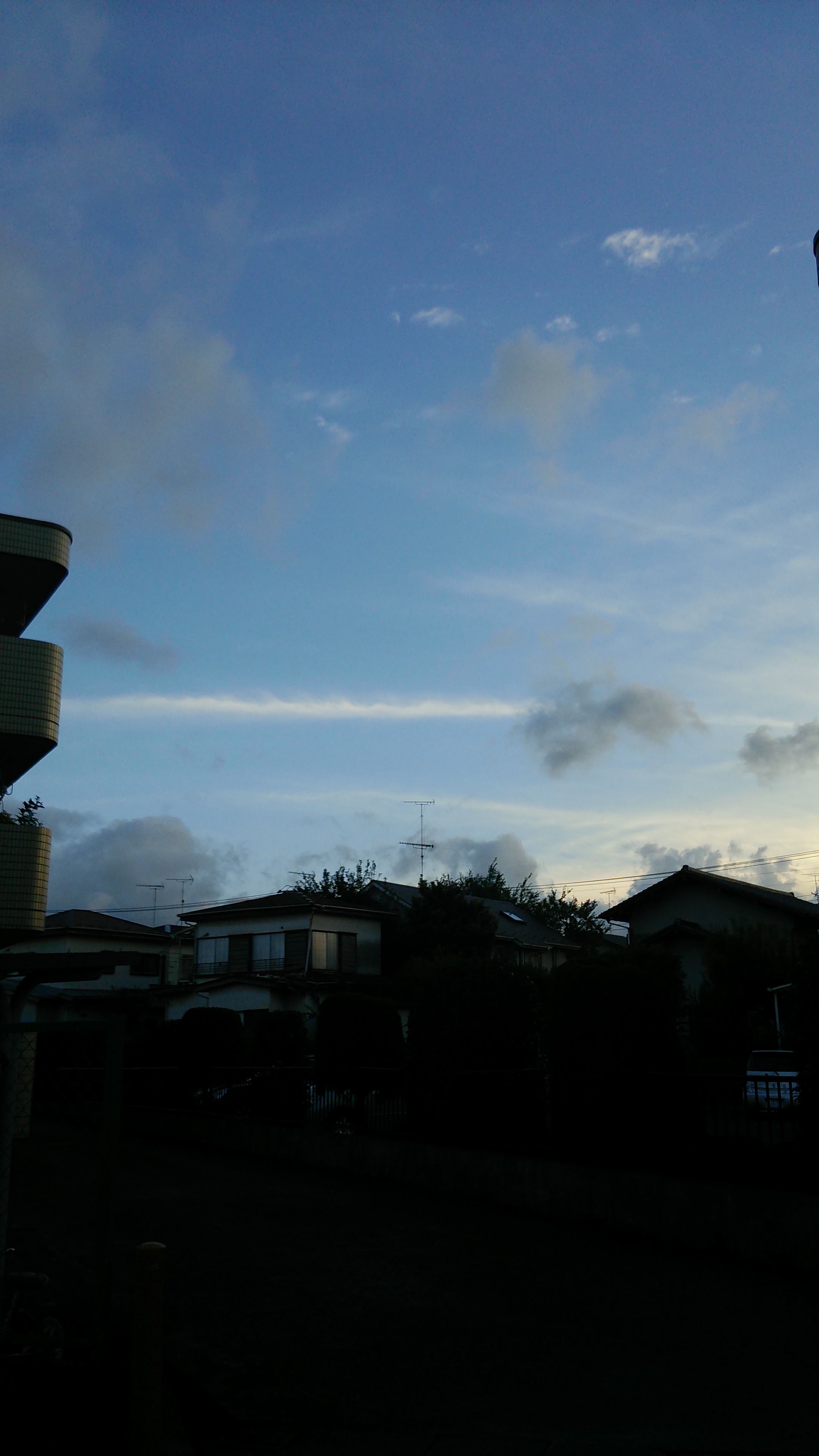 No.11668-1 地震雲