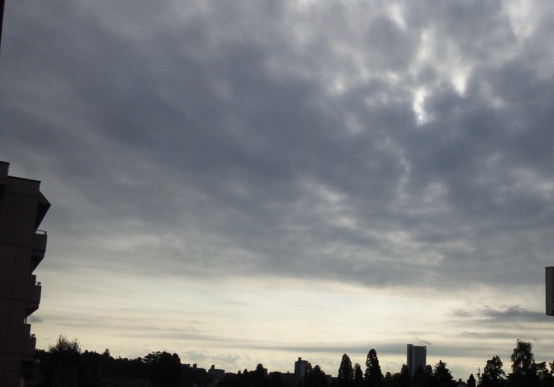 No.11974-1 地震雲