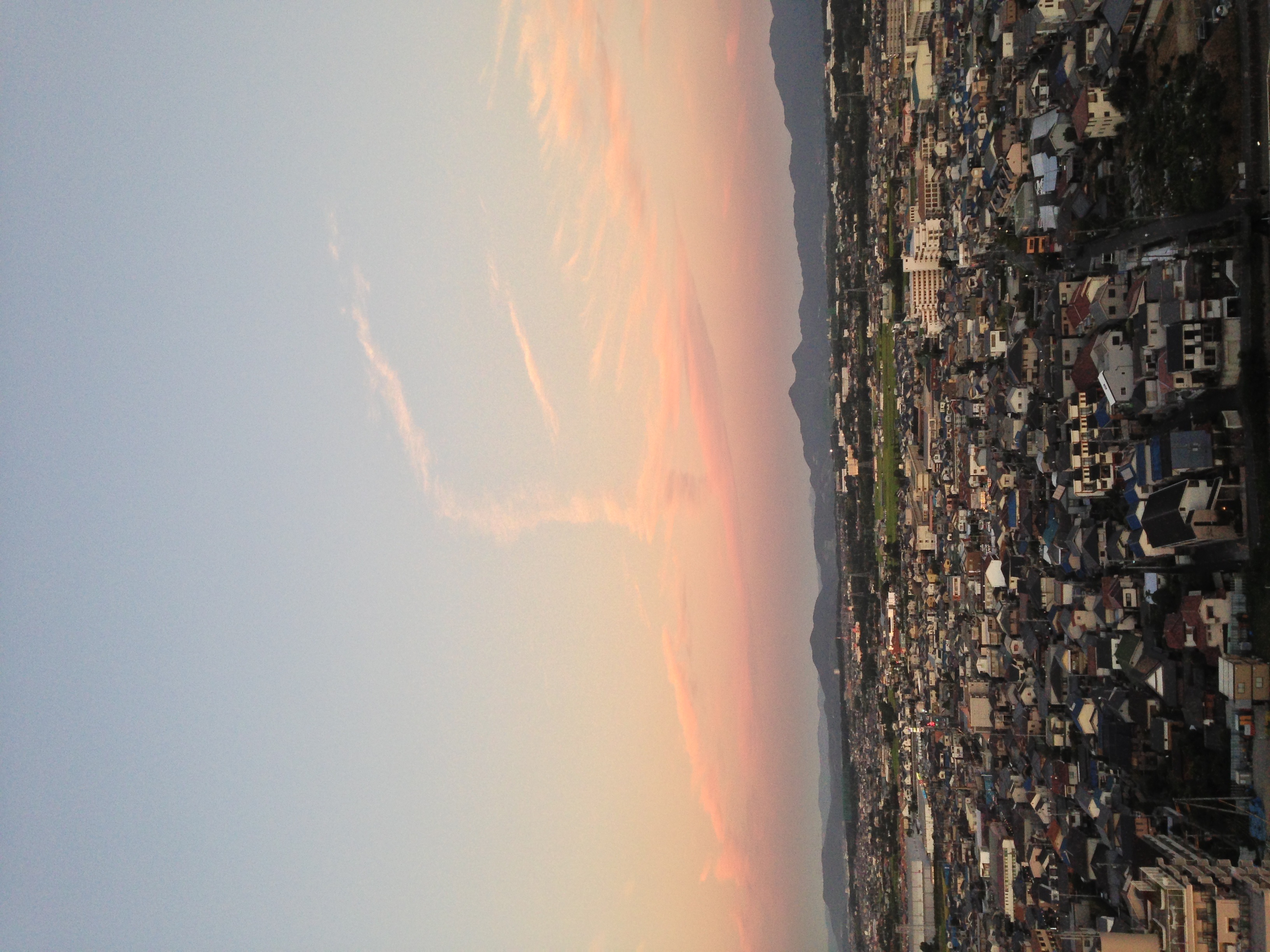 No.12066-1 地震雲