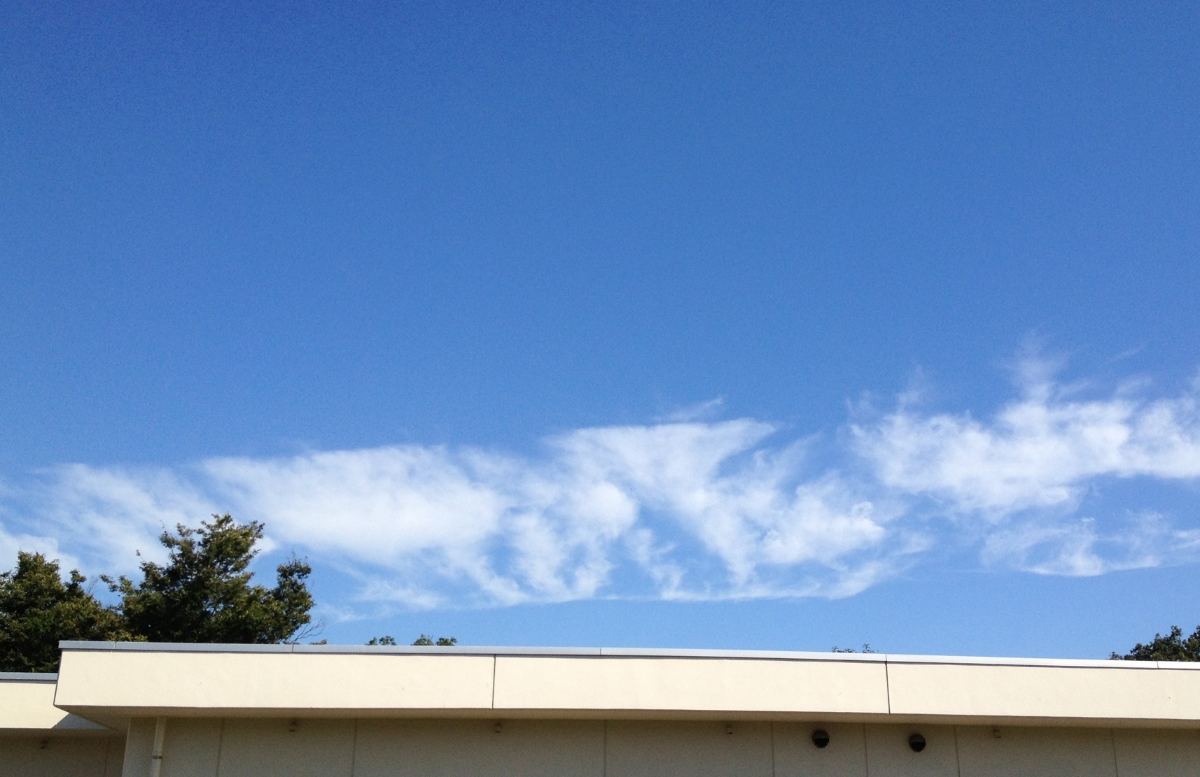 No.12075-1 地震雲