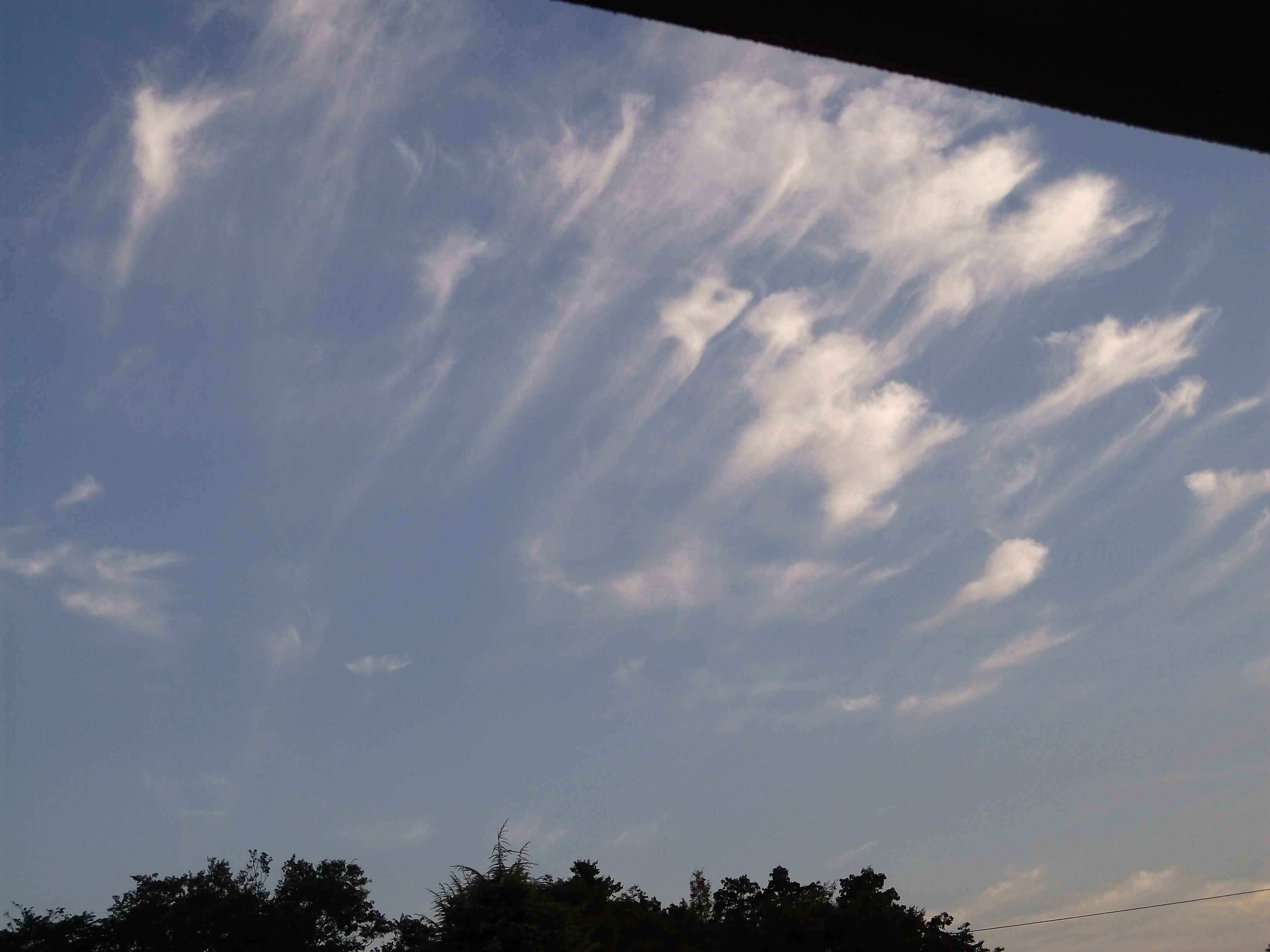 No.12084-1 地震雲