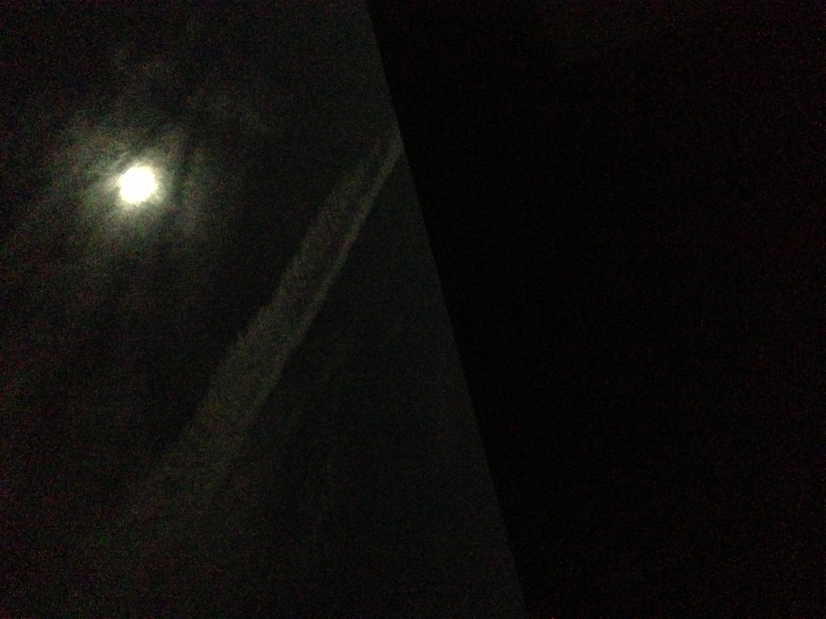 No.12111-1 地震雲