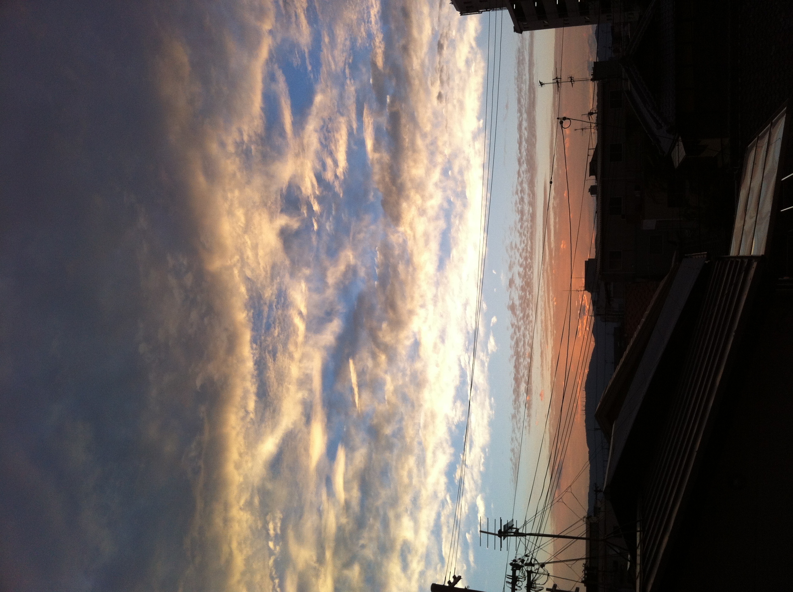 No.12612-1 地震雲