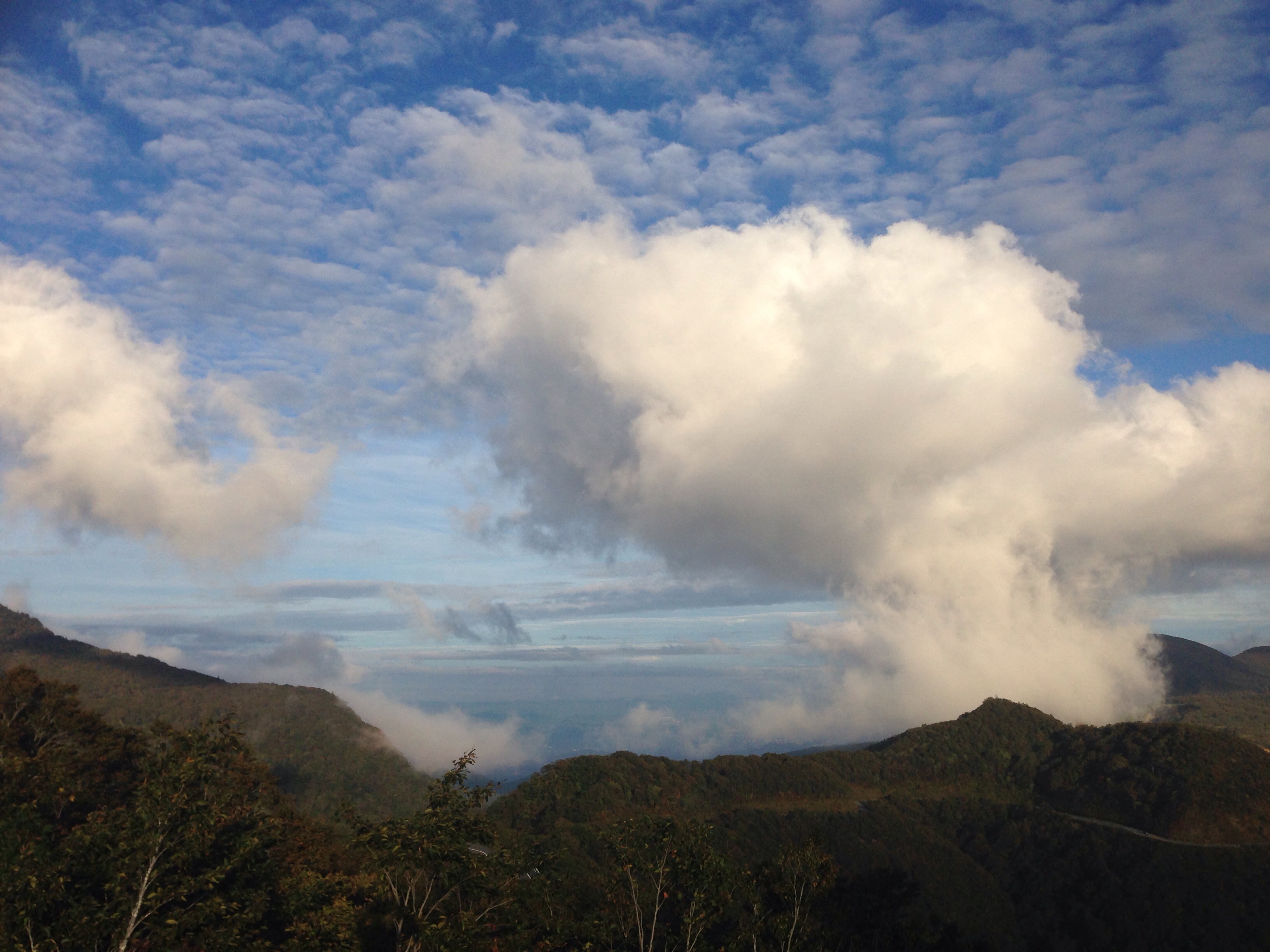 No.12710-1 地震雲