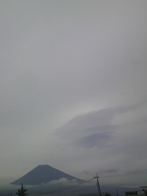 No.12886-1 地震雲