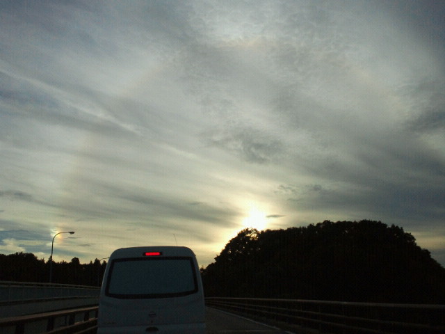 No.12908-1 地震雲