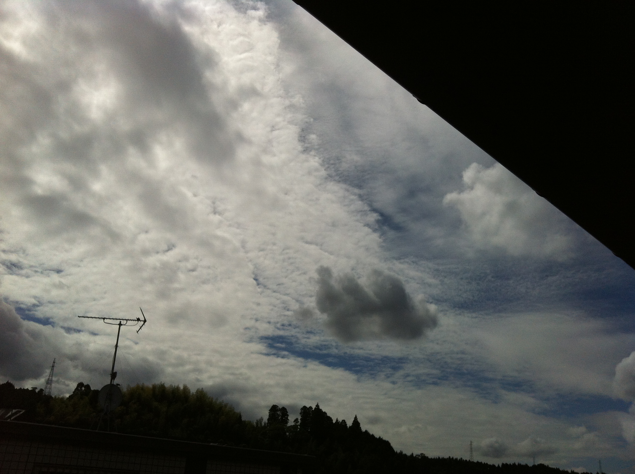 No.12938-1 地震雲