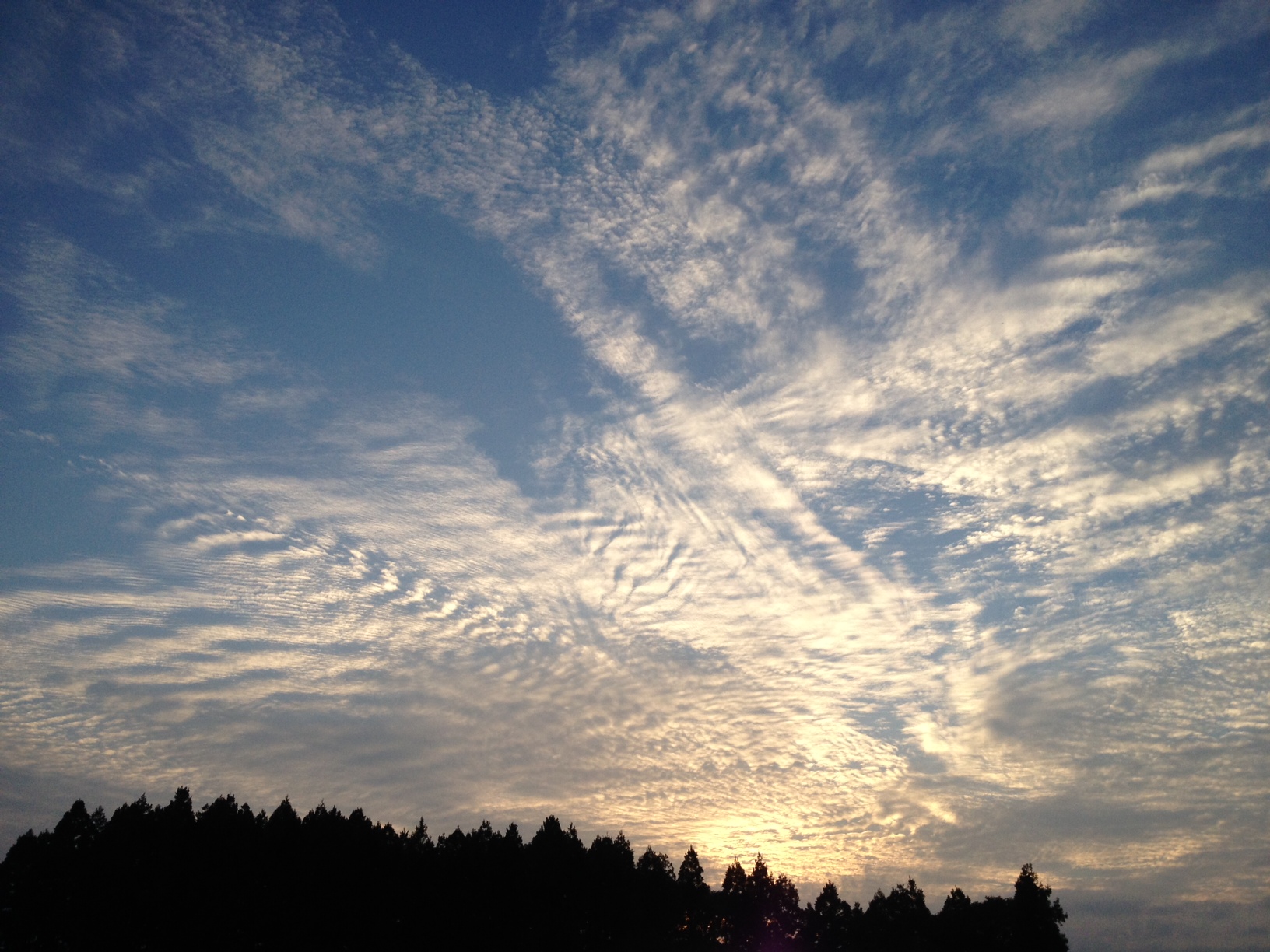 No.12965-1 地震雲