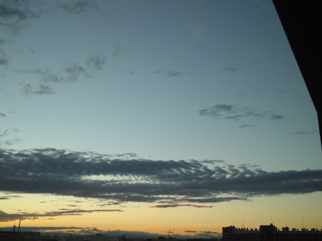 No.13087-1 地震雲