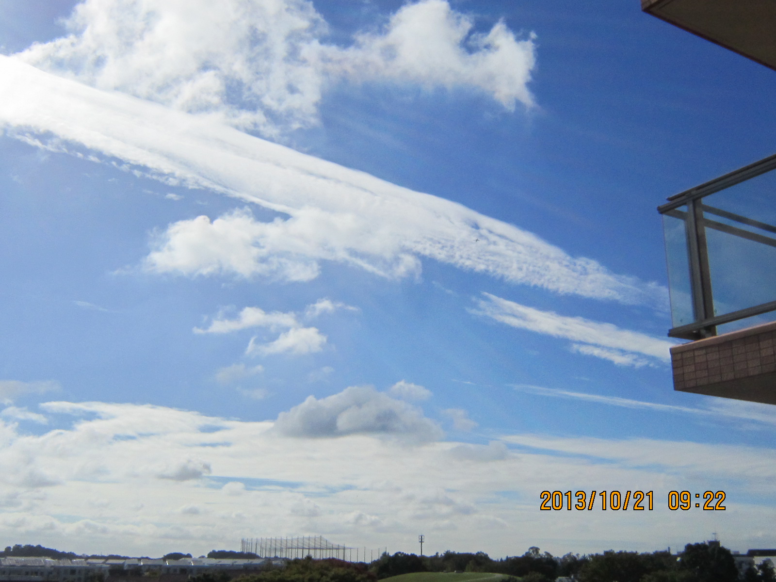 No.13198-1 地震雲