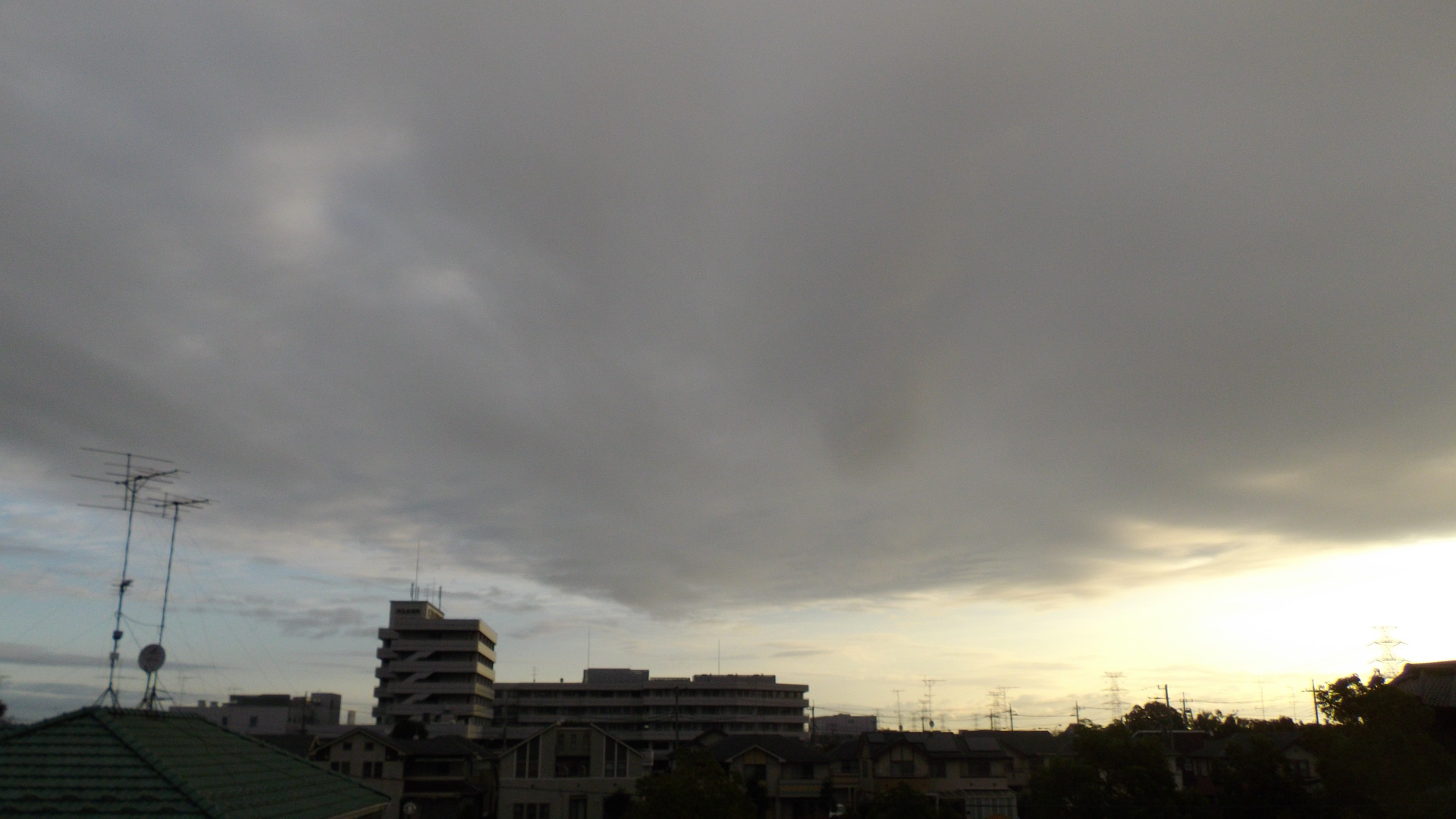 No.13224-1 地震雲