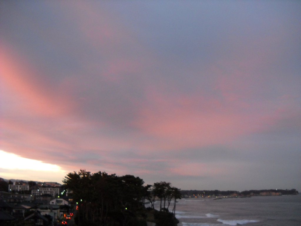 No.13690-1 地震雲