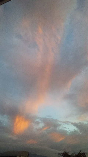 No.13694-1 地震雲