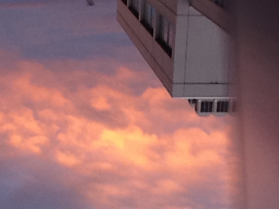 No.13714-1 地震雲