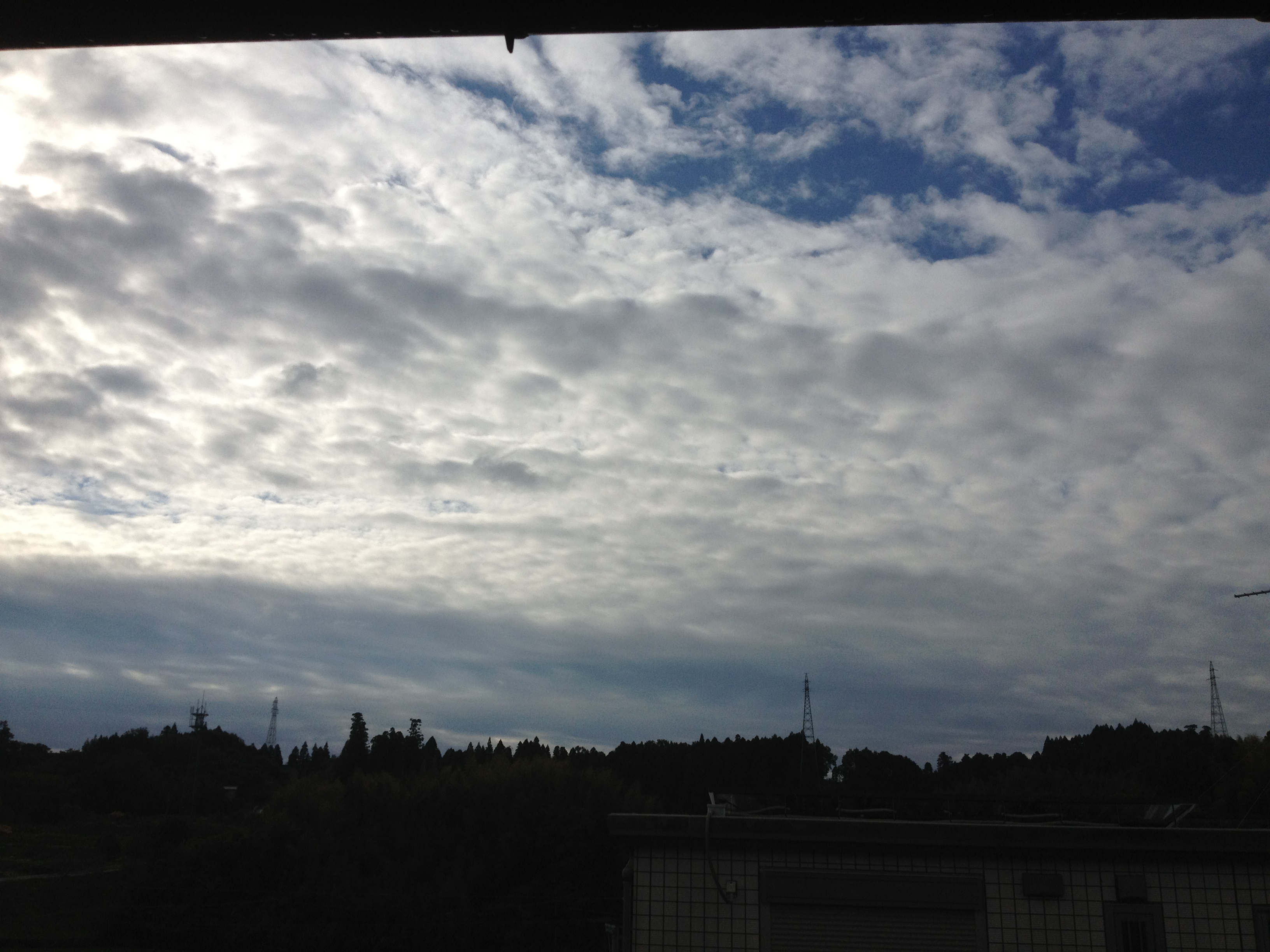 No.13748-1 地震雲