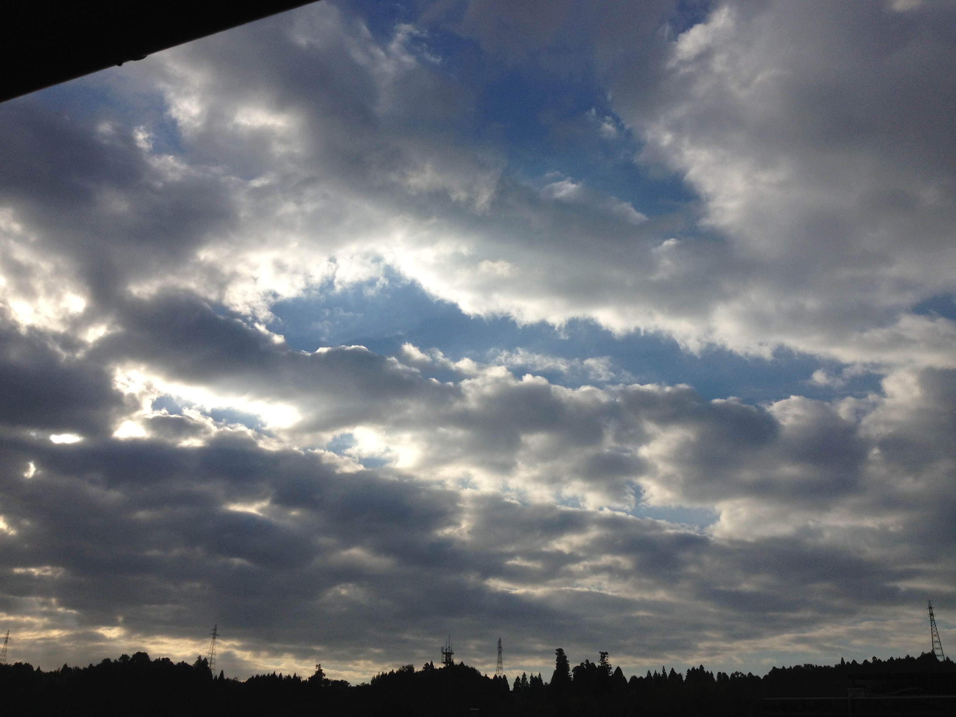 No.13795-1 地震雲