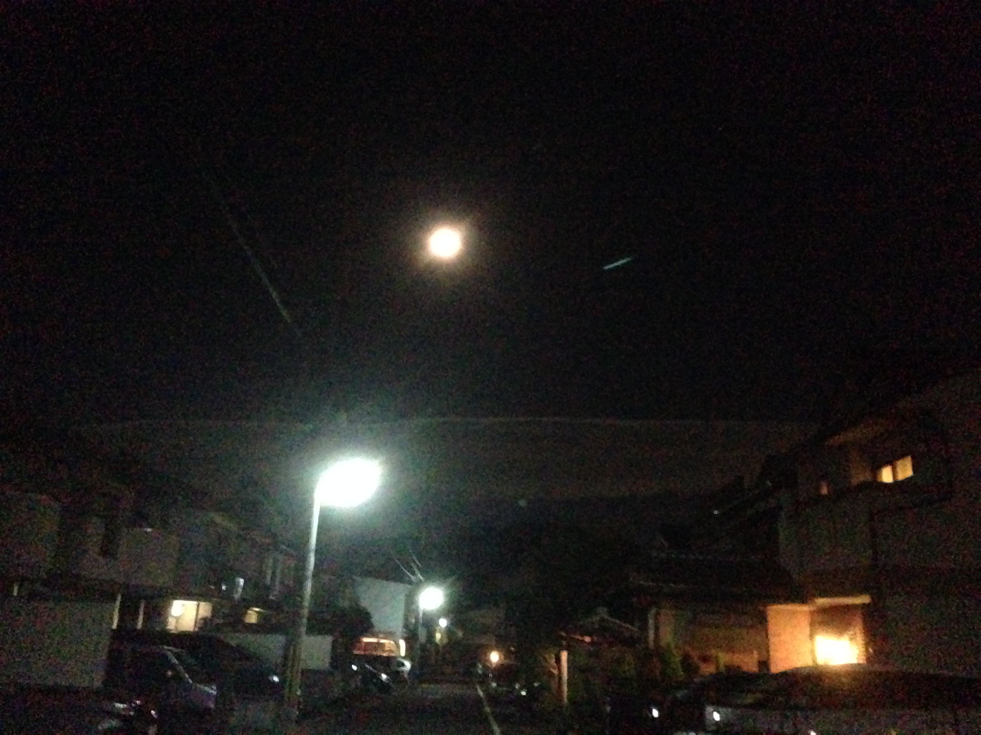 No.13811-1 地震雲