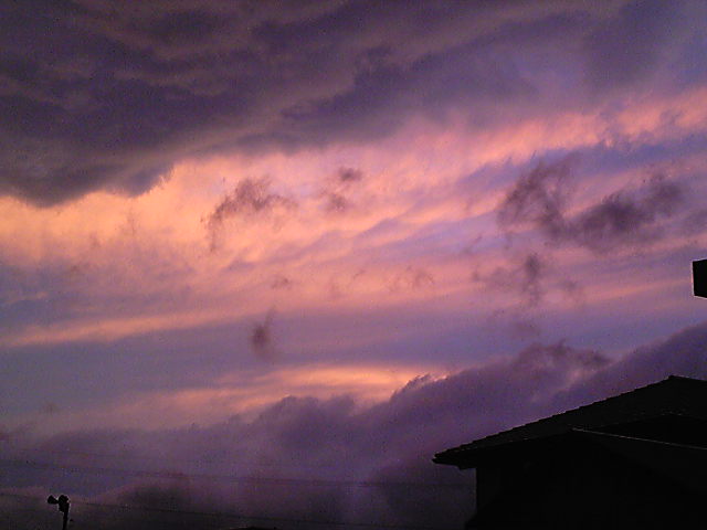 No.13937-1 地震雲