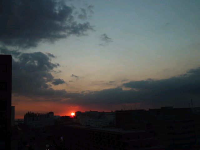 No.14000-1 地震雲