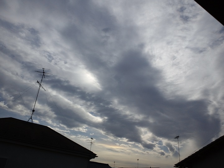 No.14024-1 地震雲