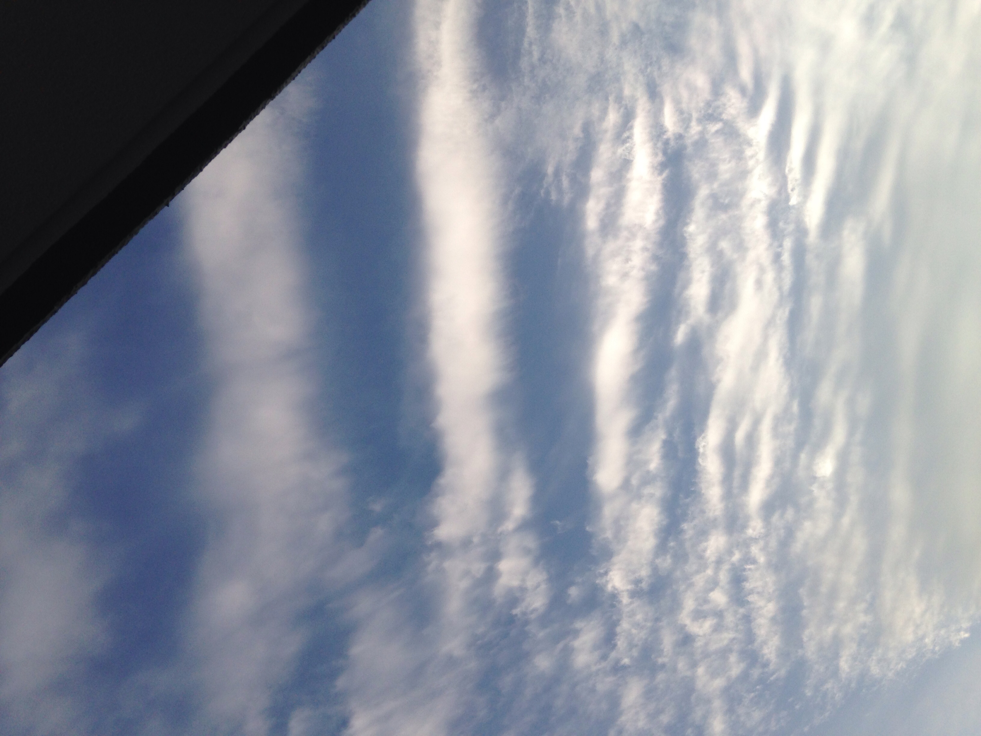 No.14034-1 地震雲