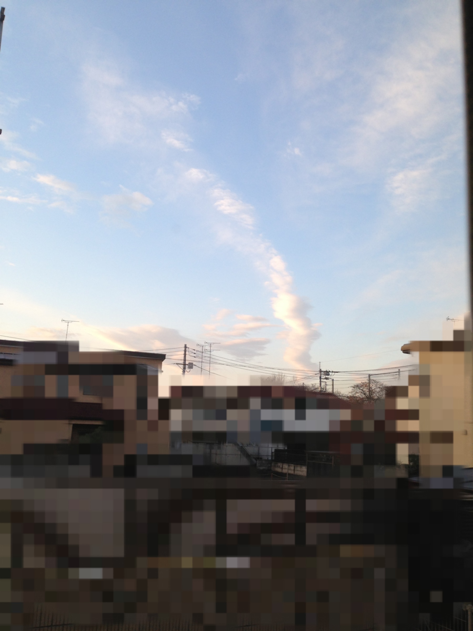 No.14037-1 地震雲