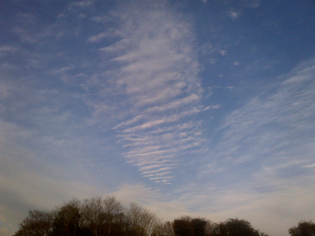 No.14381-1 地震雲