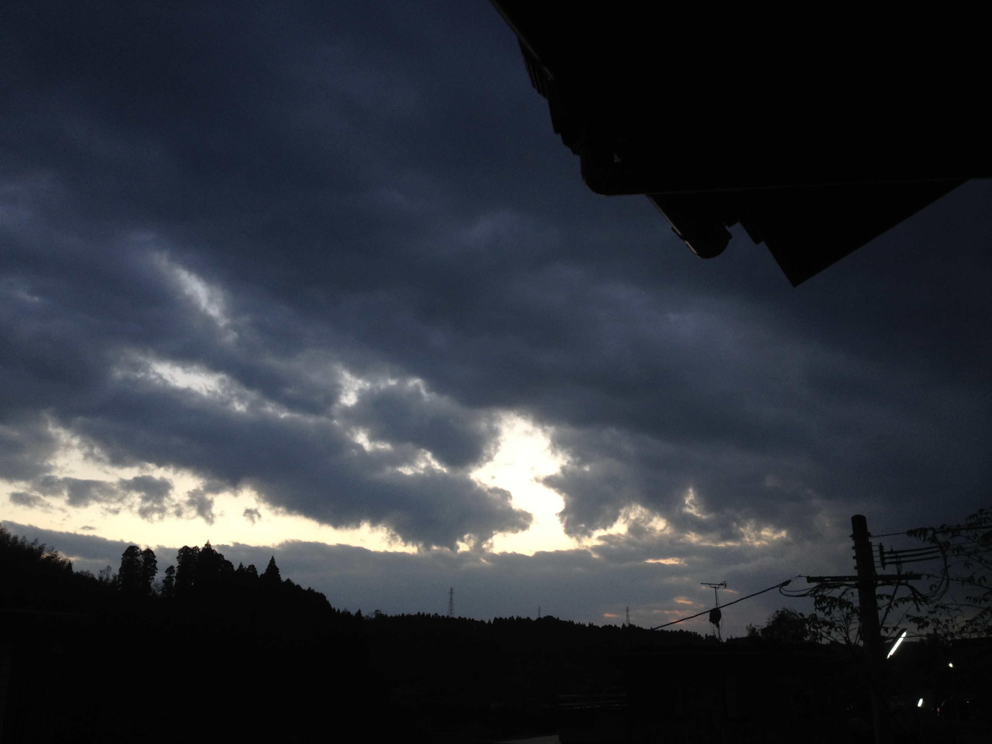 No.14406-1 地震雲