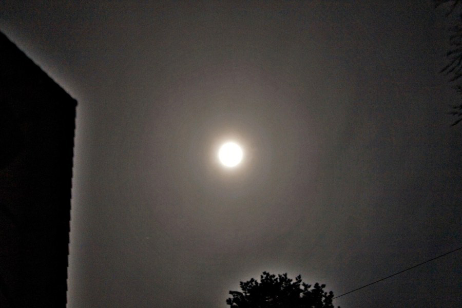 No.14438-1 地震雲