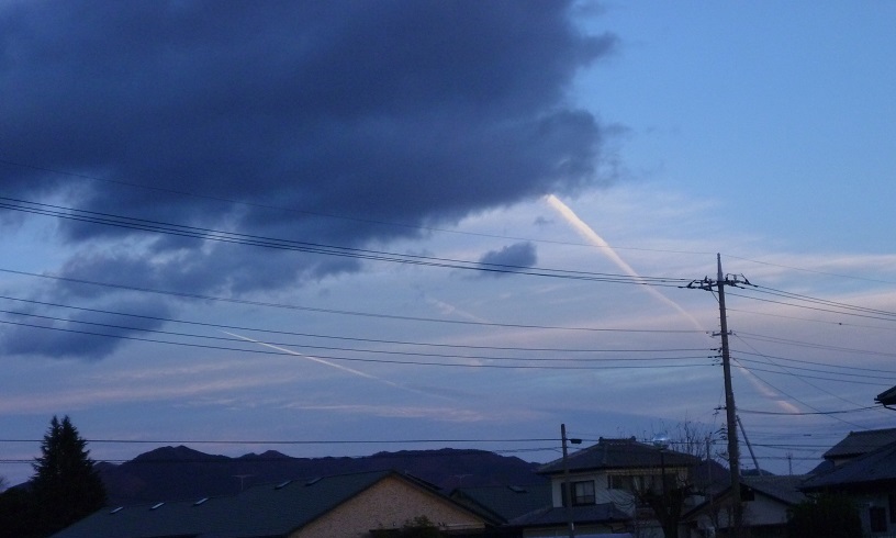 No.14470-1 地震雲