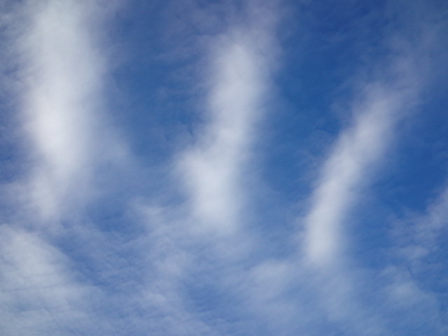 No.14547-1 地震雲