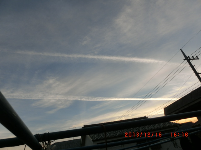 No.14563-1 地震雲