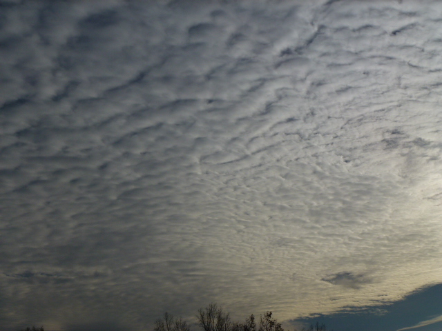 No.14593-1 地震雲