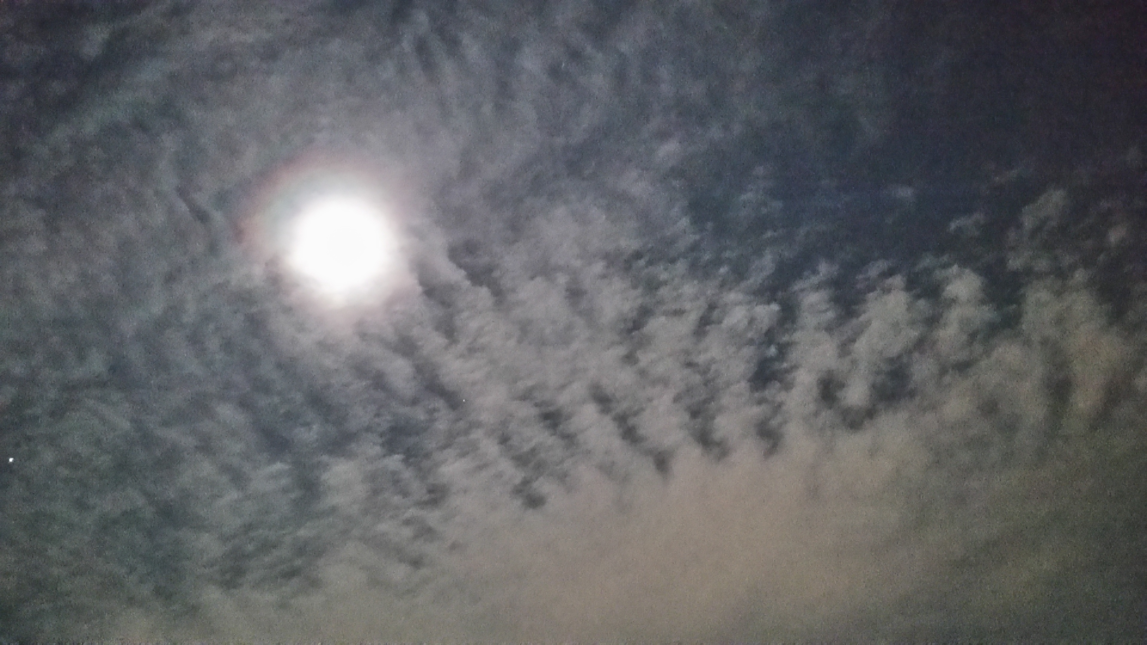 No.14650-1 地震雲