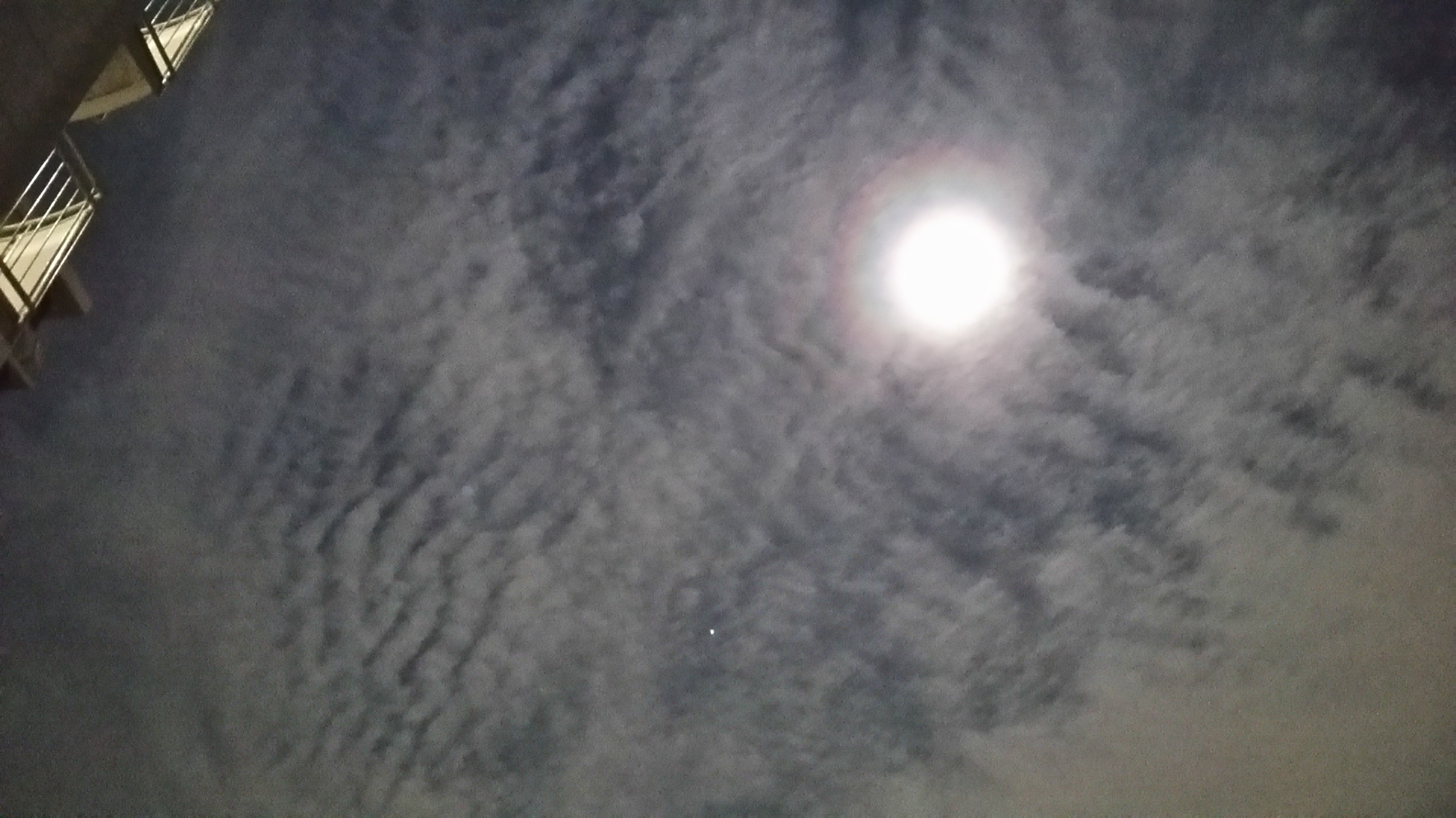 No.14651-1 地震雲