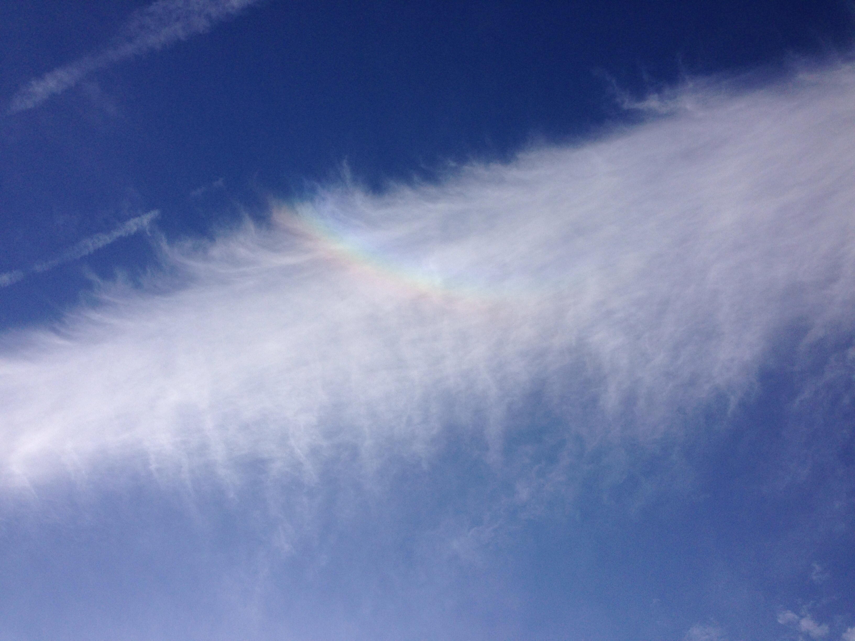 No.14745-1 地震雲