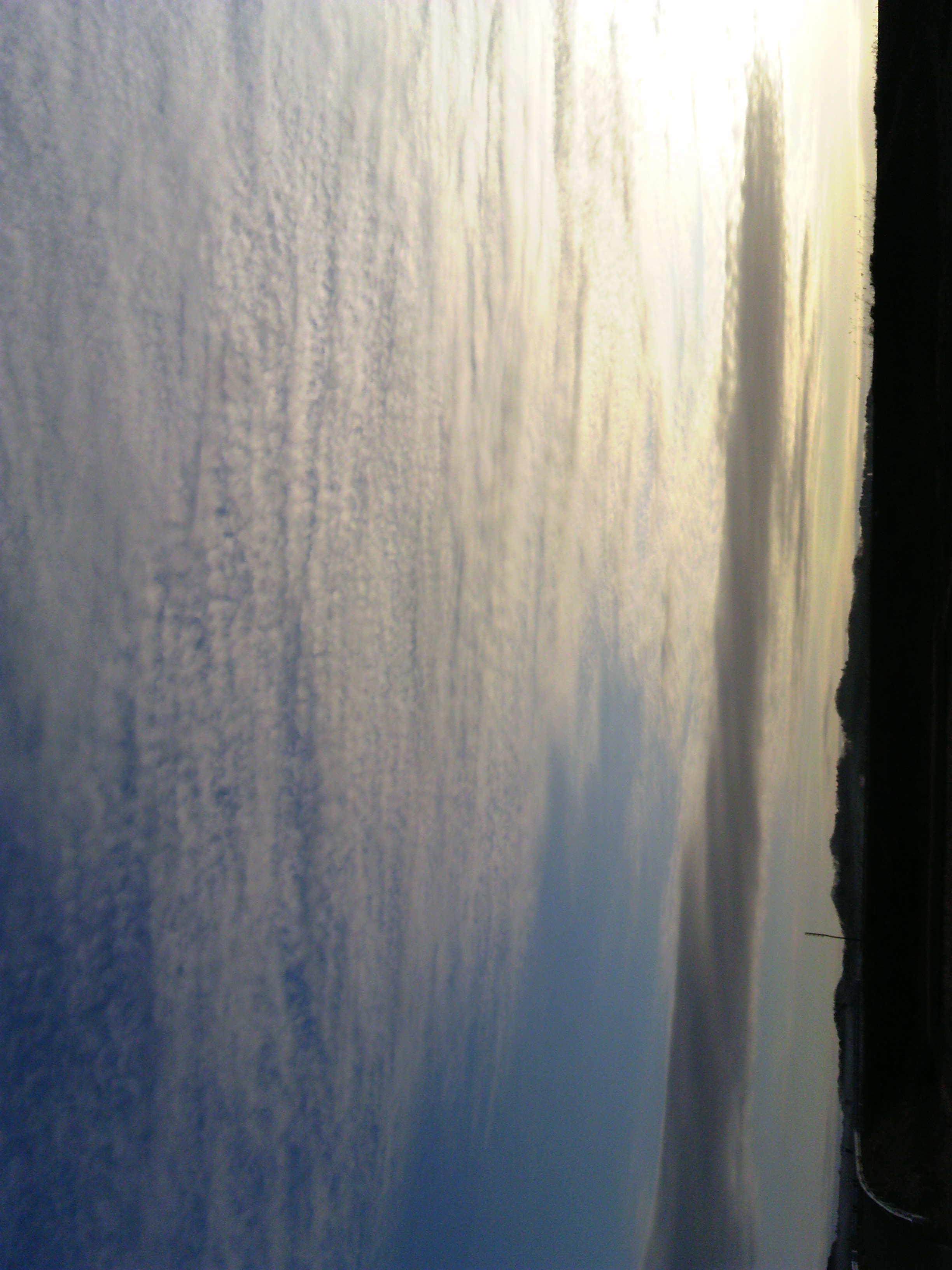 No.14974-1 地震雲