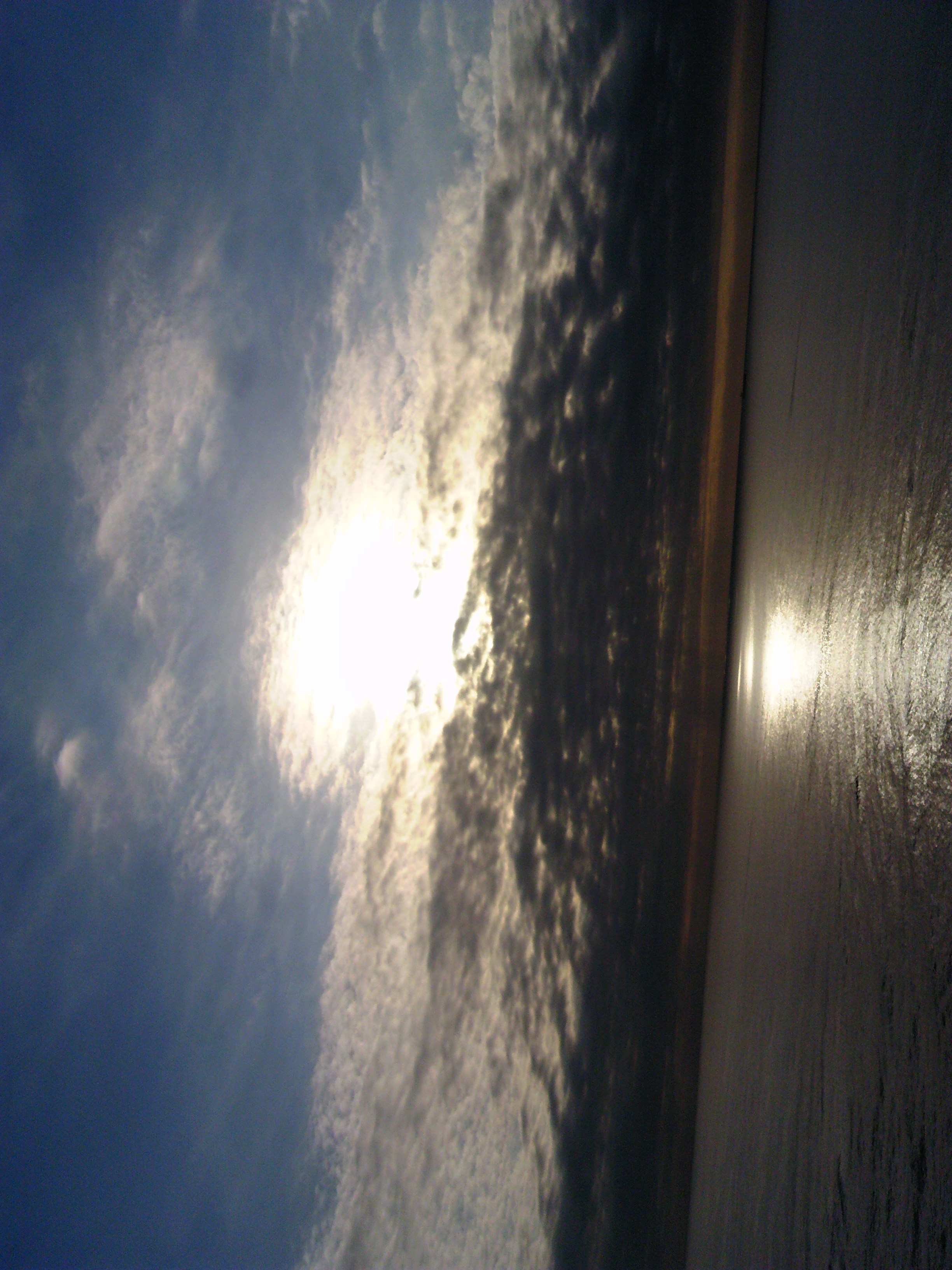 No.14976-1 地震雲