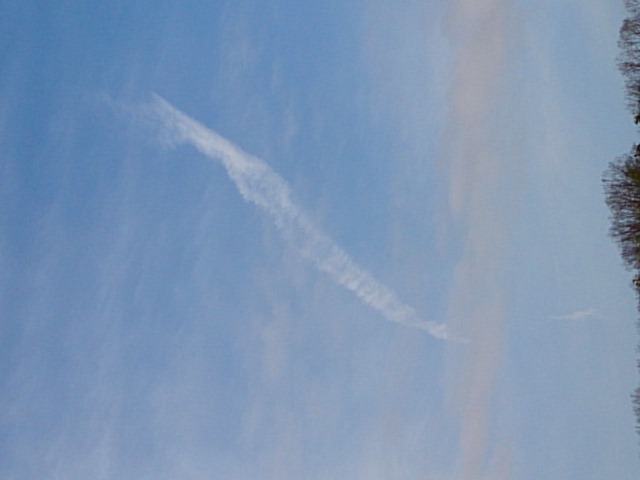 No.14994-1 地震雲