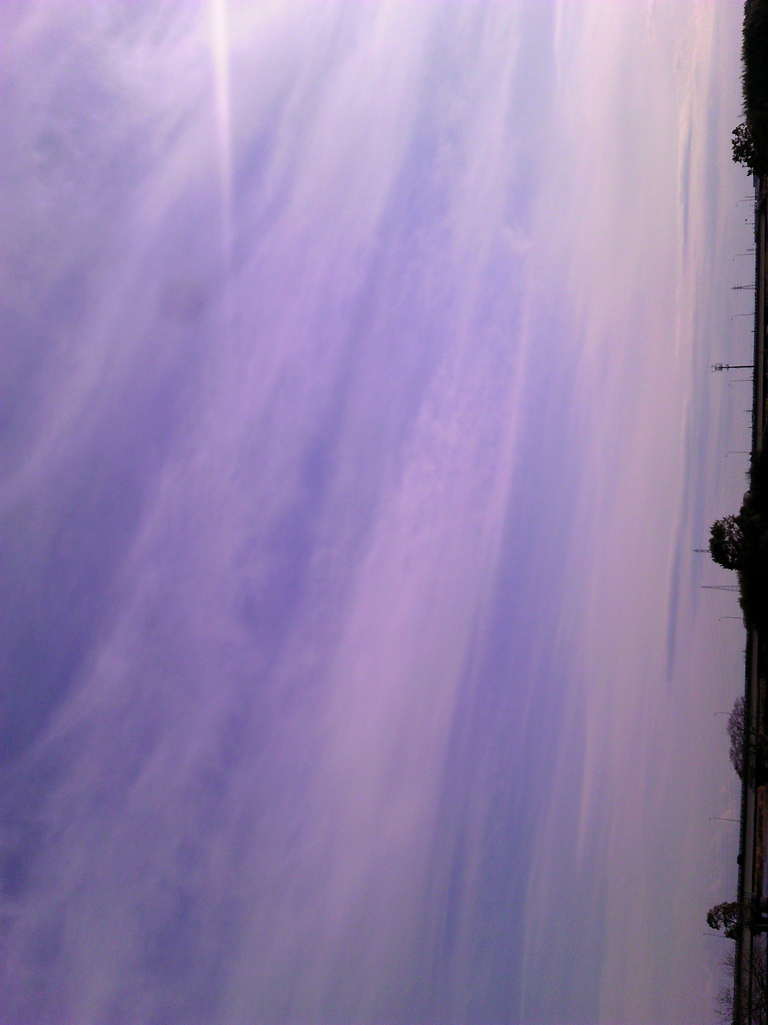 No.15030-1 地震雲