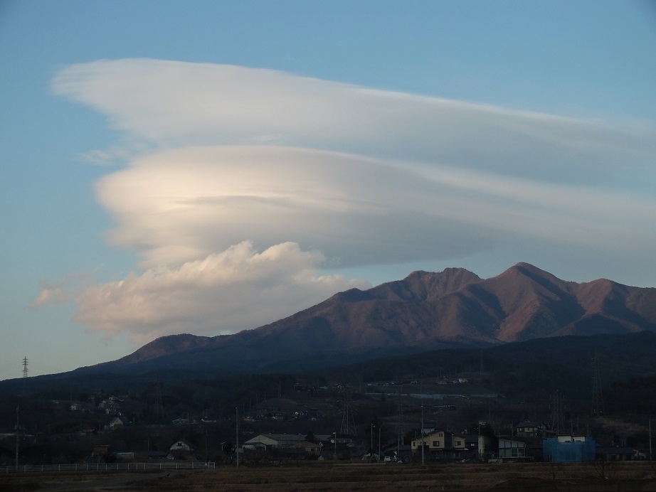 No.15160-1 地震雲