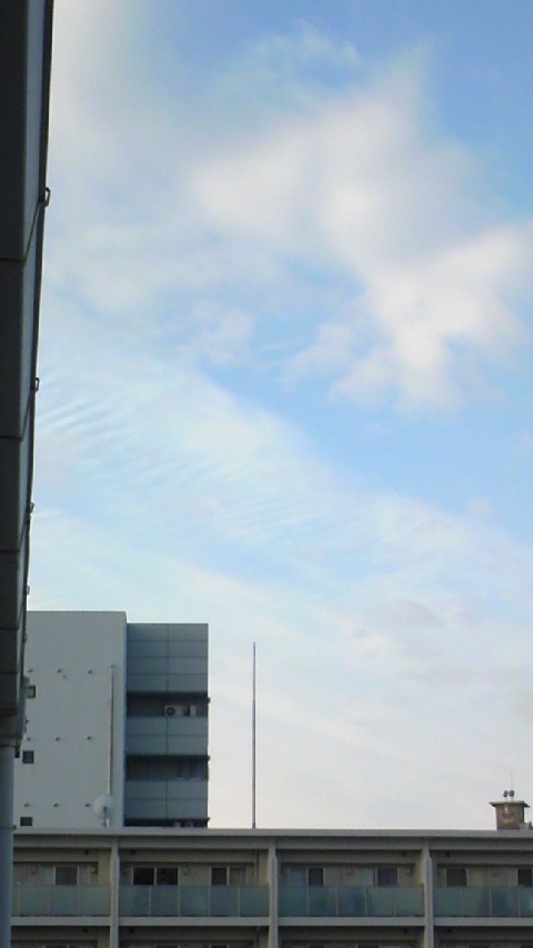 No.15177-1 地震雲