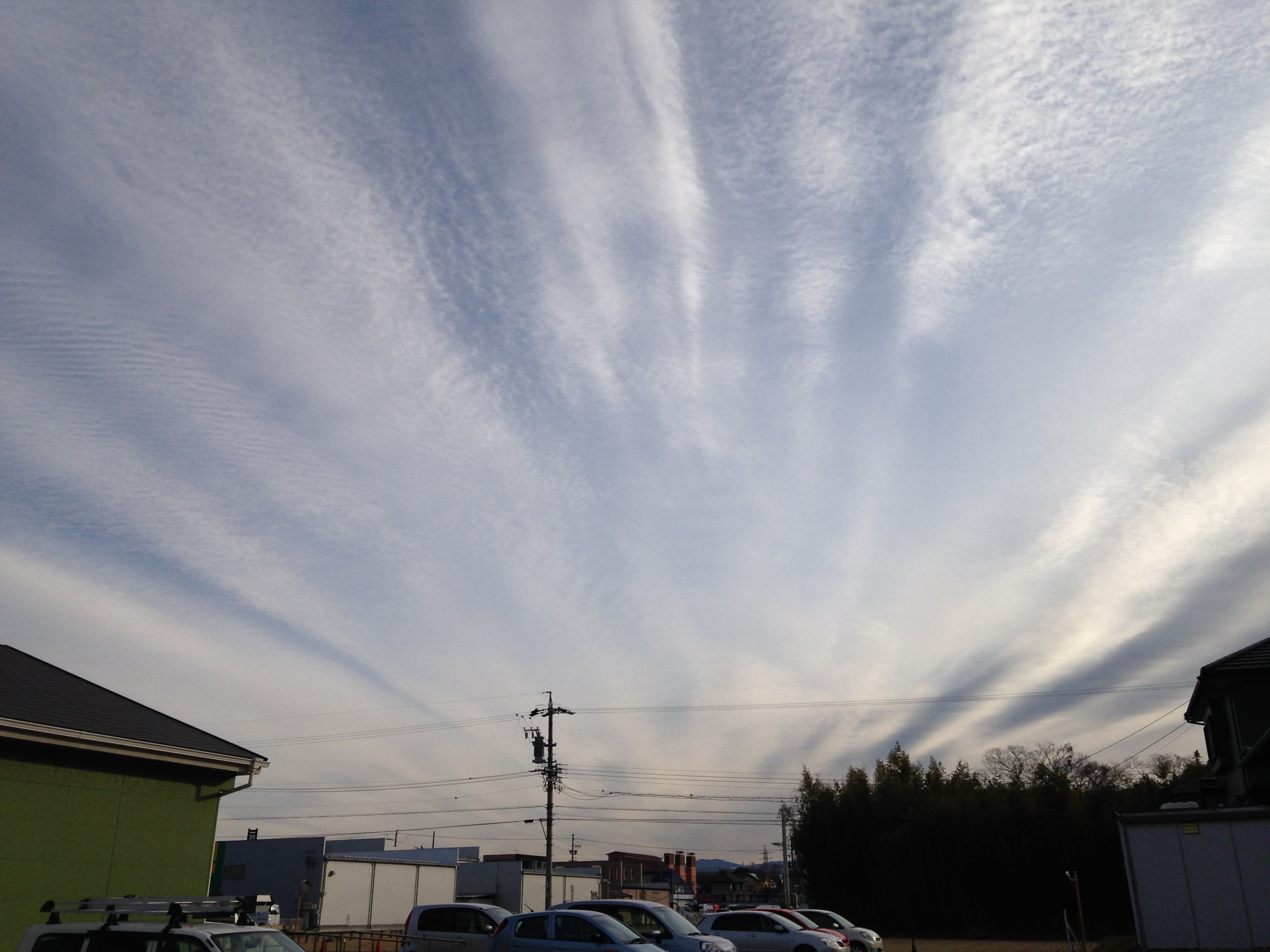 No.15227-1 地震雲