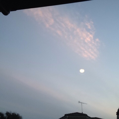 No.15423-1 地震雲